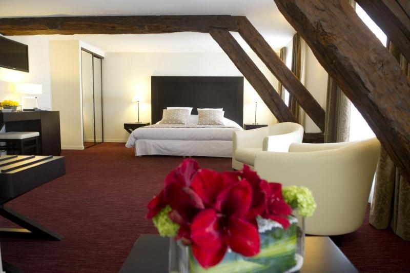 Hotel Burgevin Sully-sur-Loire Room photo