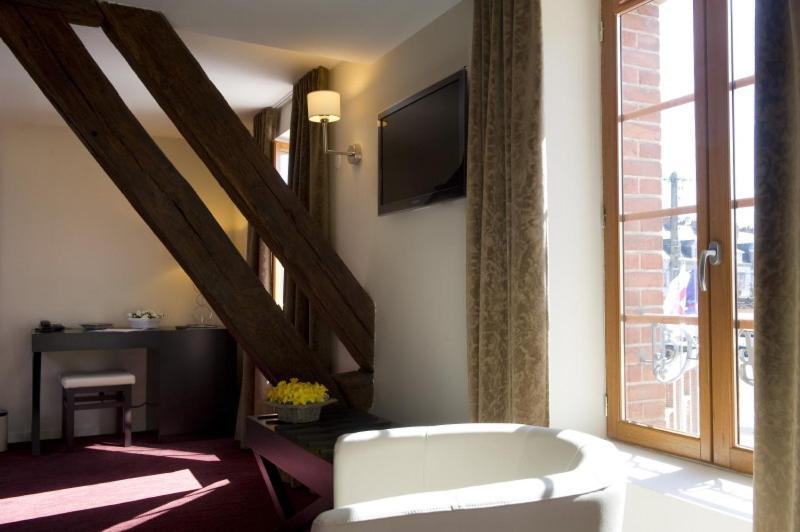 Hotel Burgevin Sully-sur-Loire Room photo